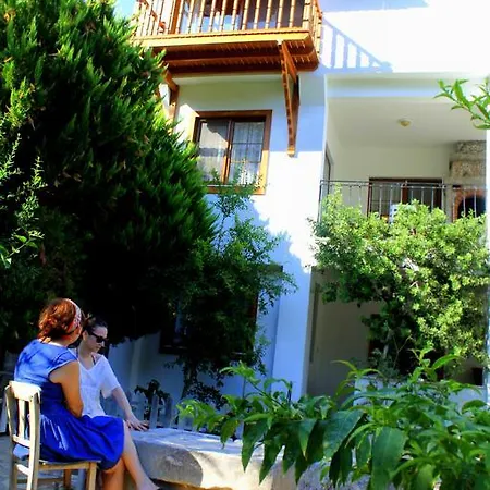 Oda ve Kahvaltı Liman Datça